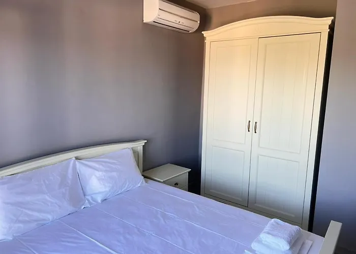 Bora-bora By Diomedes Group