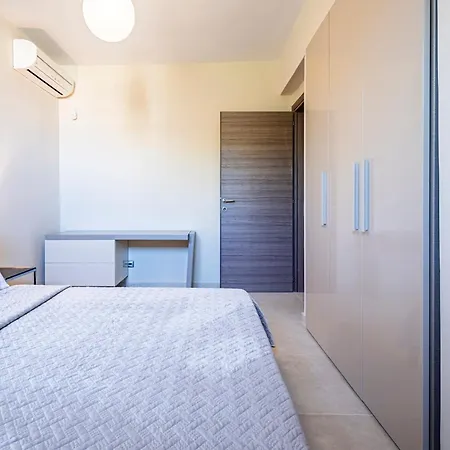 Bora-bora By Diomedes Group *