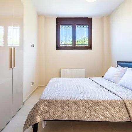 Bora-bora By Diomedes Group